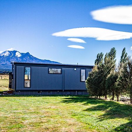 Mangateitei Views - Rangataua Tiny Home Охакуне Экстерьер фото