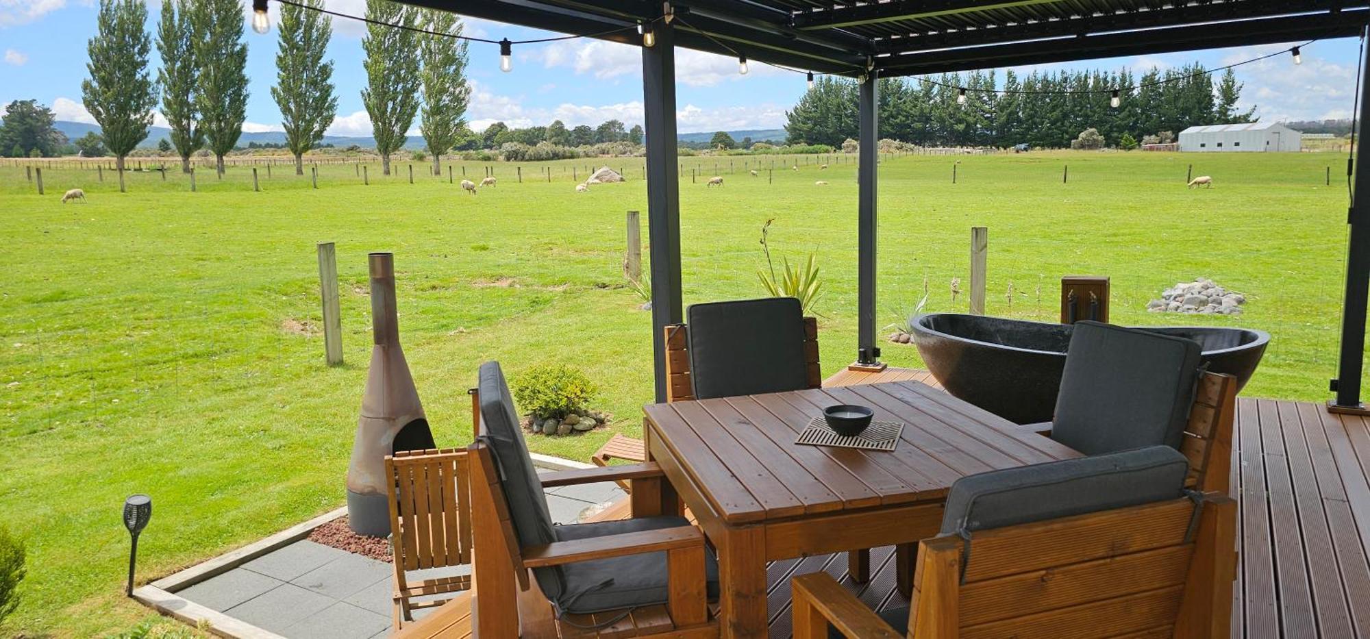 Mangateitei Views - Rangataua Tiny Home Охакуне Экстерьер фото